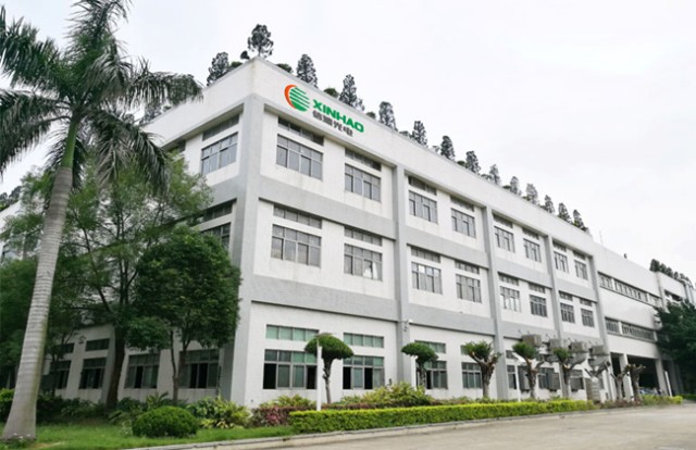 信濠光电 2D产品毛利率波动，利润受制于原材料价格掌控